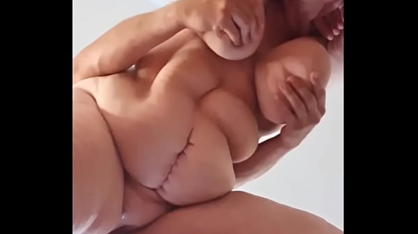 BBW Granny squirts so much here.
