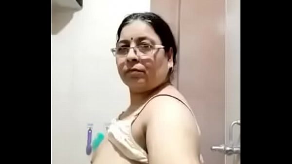 Desi mother Full nude what’s app 918987968530